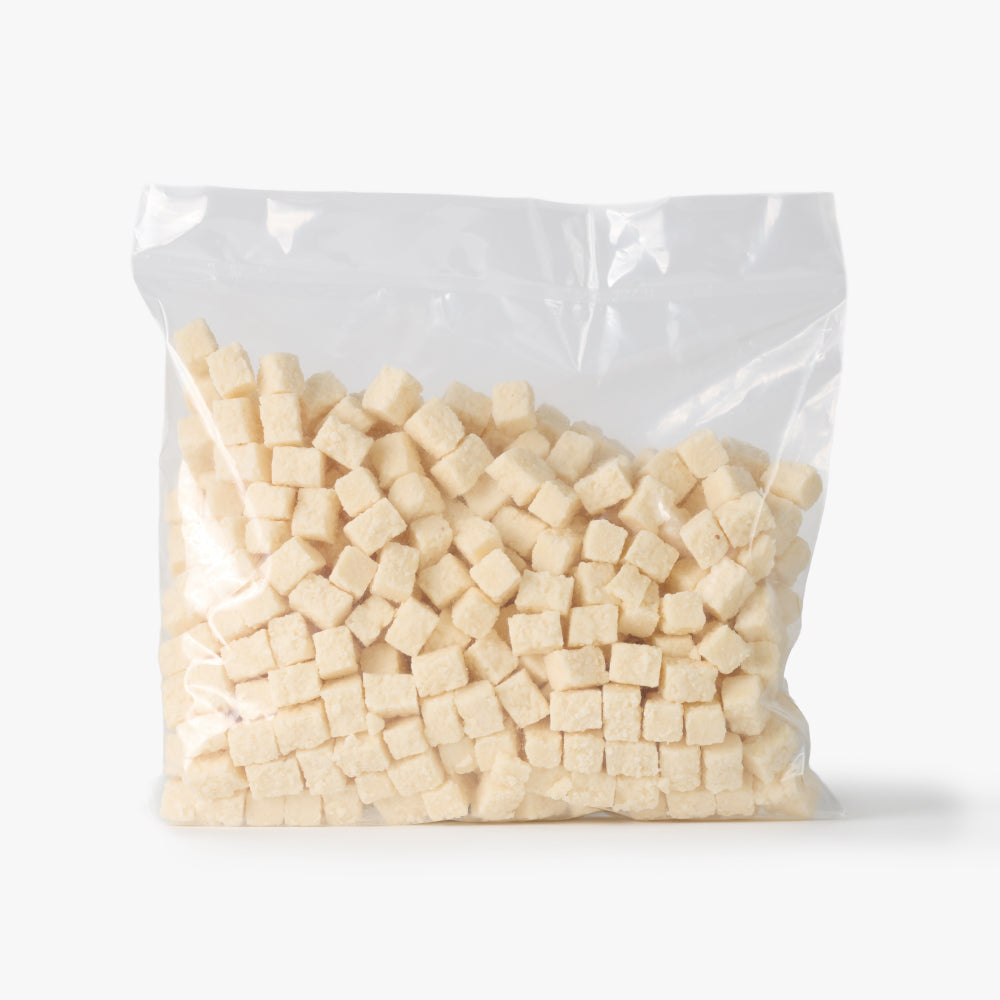 Кокос на кубчета 500 г